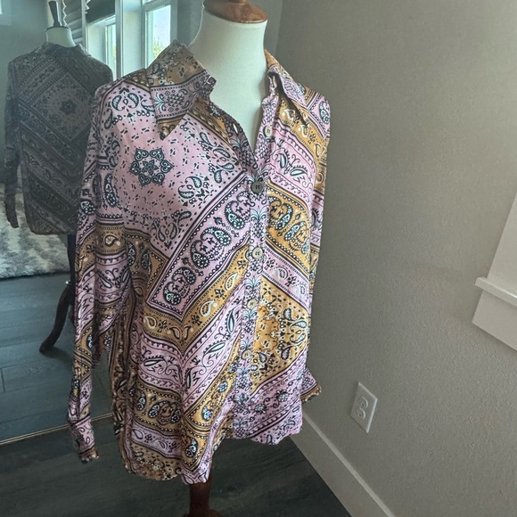 Farm Rio classic button down shirt large - Picture 1 of 7